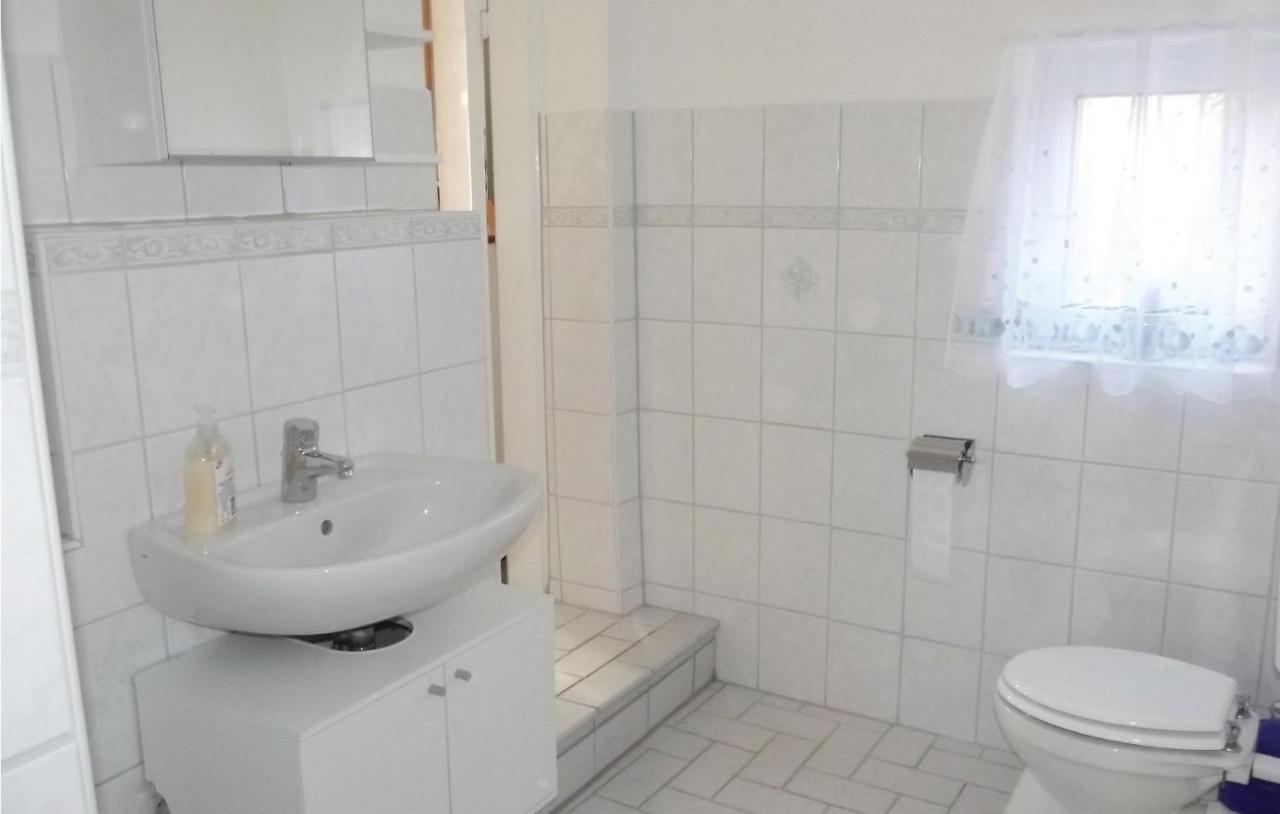 1 Bedroom Nice Apartment In Flueggendorf Klausdorf  Extérieur photo